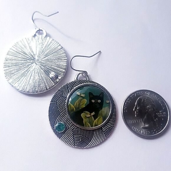 Silver Round Black Cat Pattern Dangling Earrings - Picture 6 of 7